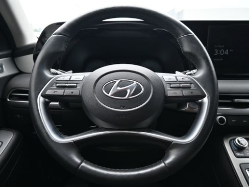Used 2023 Hyundai Palisade SEL w/ Premium Package FWD image 6