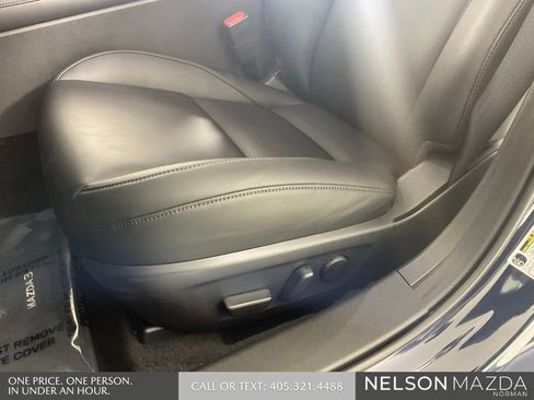 Used 2025 MAZDA MAZDA3 s FWD image 25