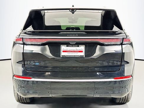 Used 2024 Jeep Wagoneer Launch Edition image 3