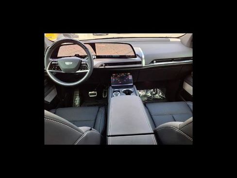 New 2026 Cadillac Vistiq Sport AWD/4WD image 11
