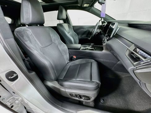Used 2024 Lexus RX 350 FWD w/ Convenience Package image 38