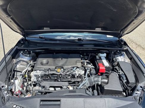 Used 2024 Toyota Camry SE FWD image 25