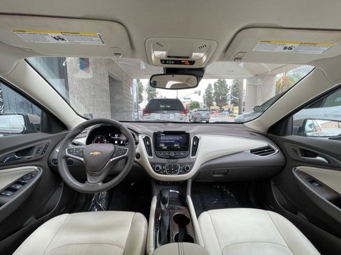 Used 2024 Chevrolet Malibu LT image 33