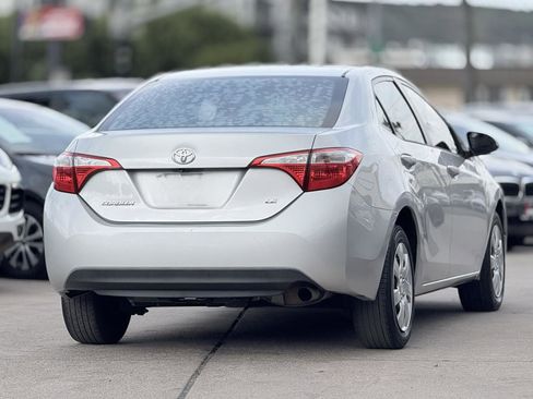 Used 2015 Toyota Corolla LE image 8