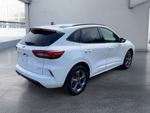 Certified 2023 Ford Escape ST-Line AWD/4WD image 13