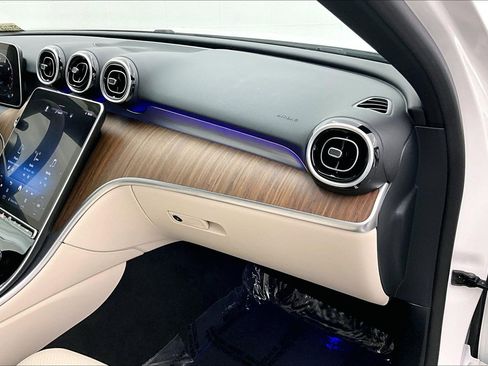 Certified 2024 Mercedes-Benz C 300 Sedan image 20