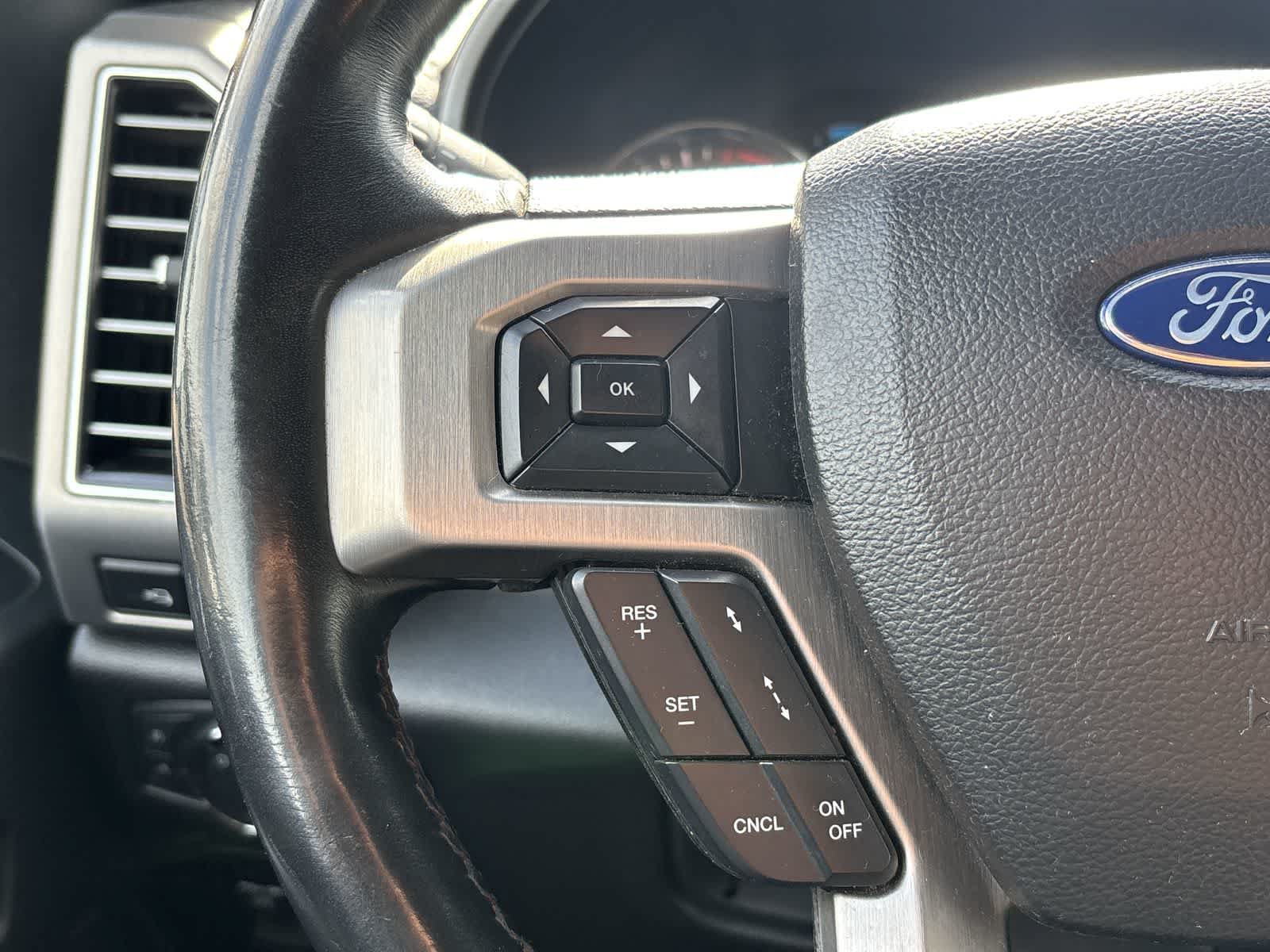 Used 2019 Ford F150 Platinum w/ Equipment Group 701A Luxury AWD/4WD image 10