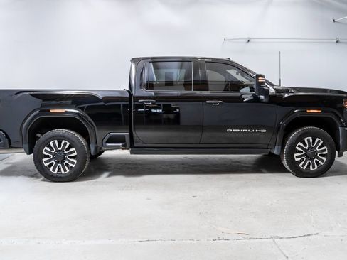 Used 2024 GMC Sierra 2500 Denali Ultimate w/ Max Trailering Package image 7