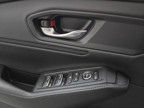 Used 2023 Honda Accord Sport image 27