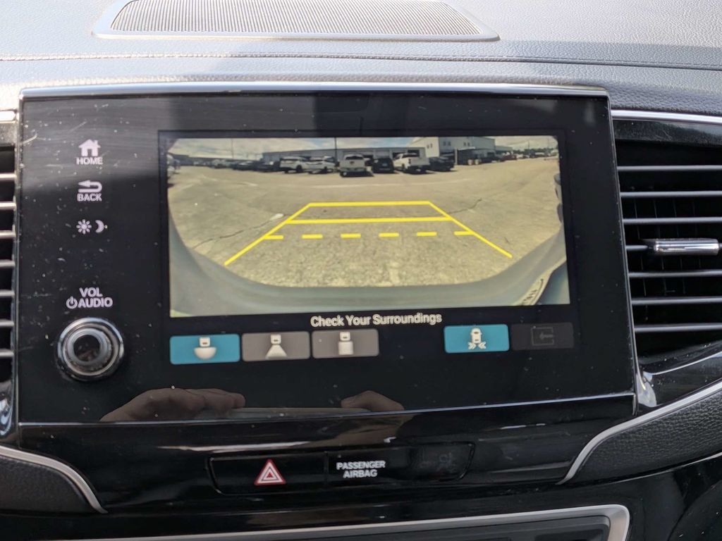 Used 2019 Honda Pilot Touring image 28