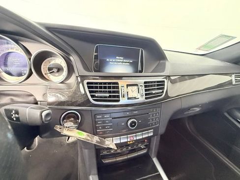 Used 2016 Mercedes-Benz E 350 Sedan image 21