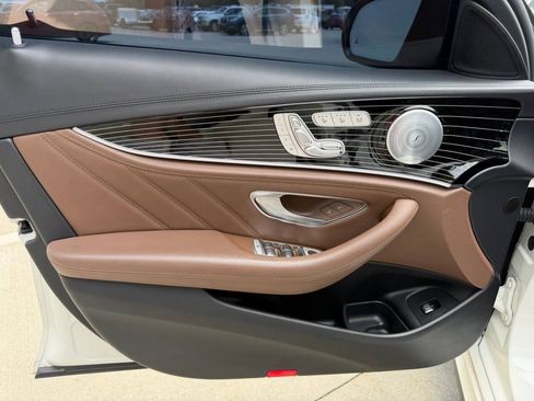 Used 2019 Mercedes-Benz E 63 AMG S image 38