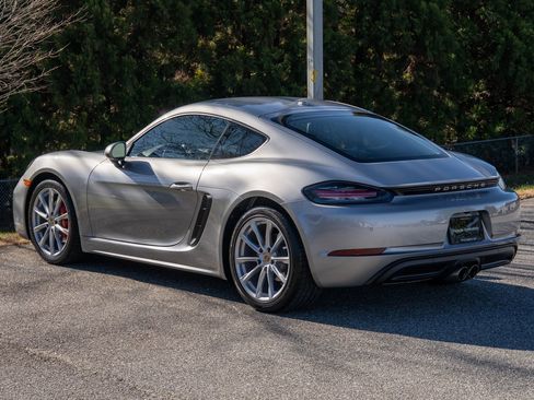 Certified 2025 Porsche 718 Cayman S image 3