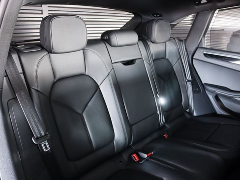 New 2026 Porsche Macan S AWD/4WD image 6