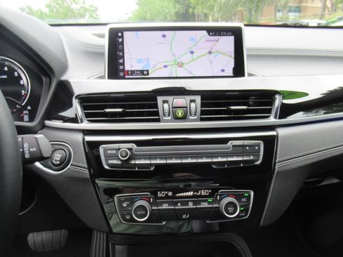 Used 2023 BMW X2 xDrive28i AWD/4WD image 26
