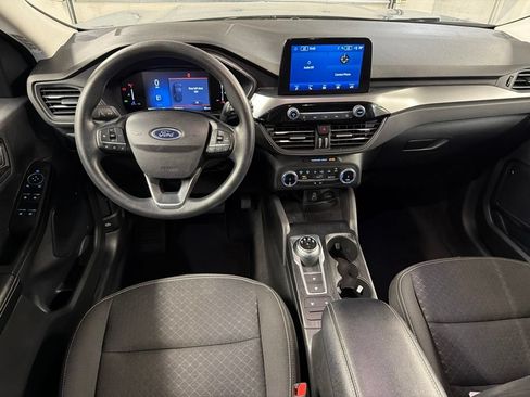 Certified 2025 Ford Escape Active AWD/4WD image 8