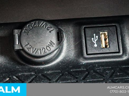 Used 2024 Toyota RAV4 LE AWD/4WD image 34