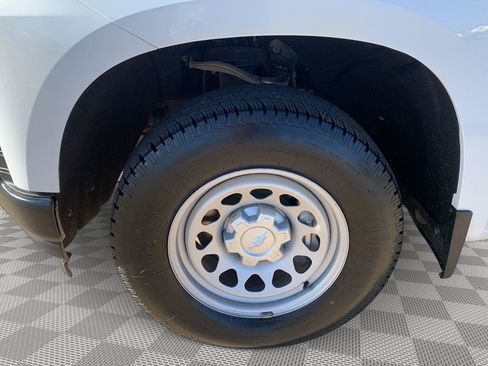 Used 2022 Chevrolet Silverado 1500 W/T w/ Trailering Package image 17