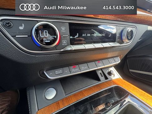 Used 2023 Audi Q5 2.0T Premium Plus w/ Premium Plus Package AWD/4WD image 17