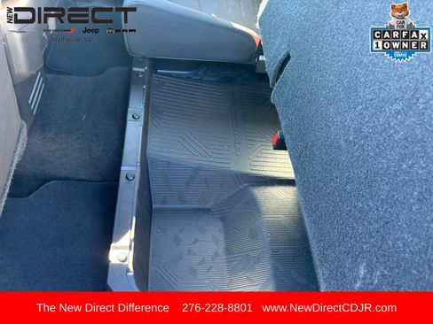 Used 2024 Toyota Tacoma TRD Off-Road image 17