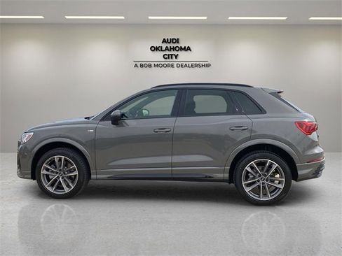 Used 2025 Audi Q3 2.0T Premium w/ Convenience Package image 8