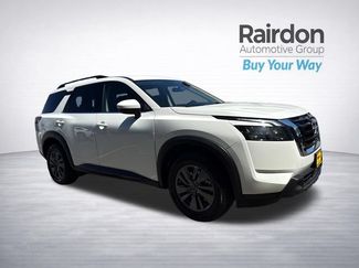 Used 2024 Nissan Pathfinder SV FWD 360° Tour