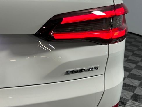 Used 2023 BMW X5 sDrive40i image 12