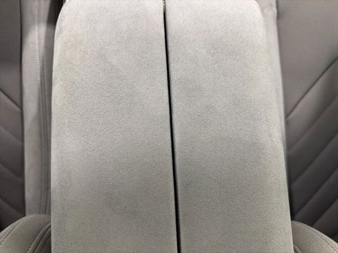 Used 2026 BMW iX xDrive45 w/ M Sport Package image 39