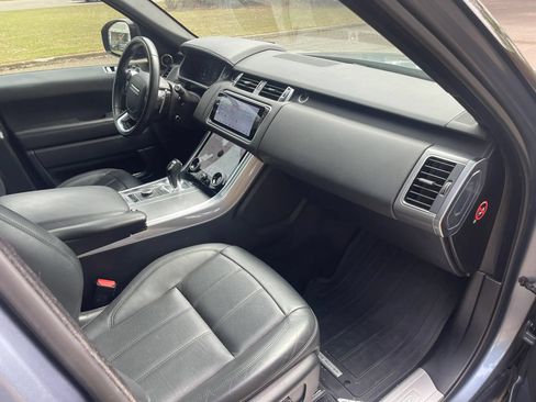 Used 2018 Land Rover Range Rover Sport Supercharged AWD/4WD image 14