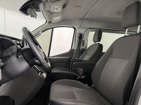 Used 2023 Ford Transit 350 XLT image 22