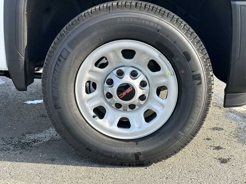 New 2025 GMC Sierra 2500 Pro w/ 1SA Pro Safety Plus Package image 9