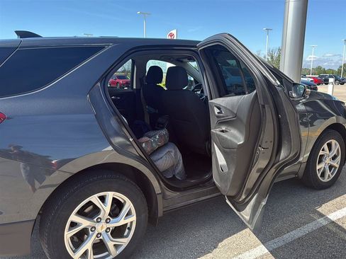 Used 2018 Chevrolet Equinox LT AWD/4WD image 18