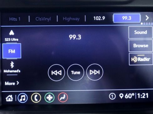 Used 2020 Chevrolet Silverado 1500 LTZ image 17