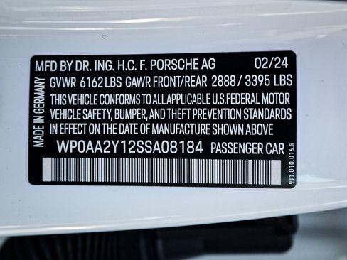 Used 2025 Porsche Taycan RWD image 35