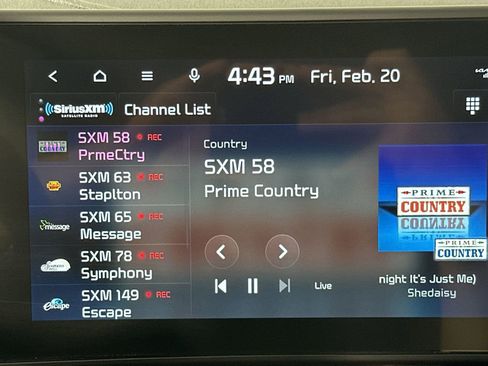 Used 2025 Kia Sportage EX w/ Premium Package image 20