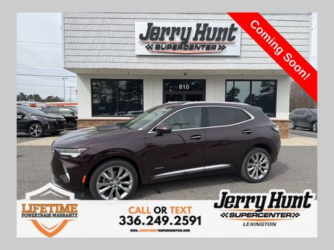 Used 2023 Buick Envision Avenir image 1