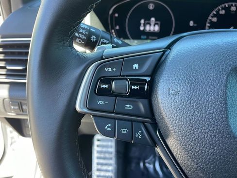 Used 2022 Honda Accord Sport image 28