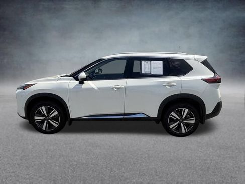 Used 2023 Nissan Rogue SL AWD/4WD image 2