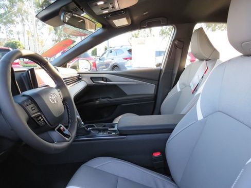 Certified 2026 Toyota Camry SE image 14