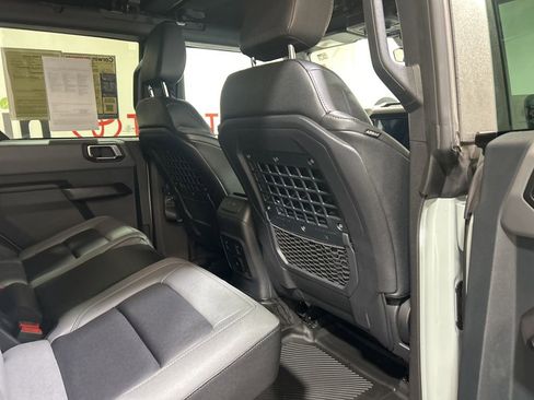 Used 2024 Ford Bronco Black Diamond w/ Sasquatch Package image 15