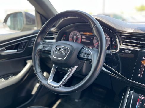 Used 2019 Audi Q8 Premium w/ Convenience Package image 11
