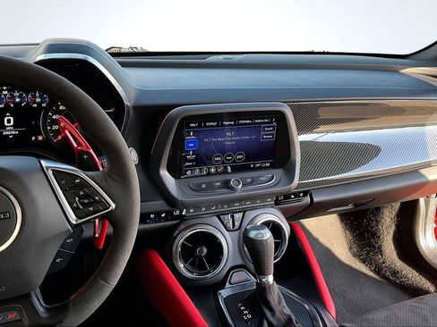 Used 2021 Chevrolet Camaro ZL1 image 6