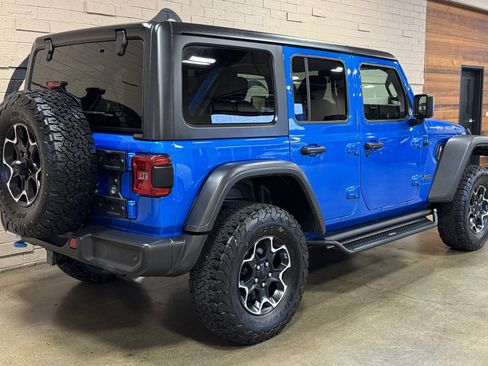 Used 2023 Jeep Wrangler Unlimited Rubicon 4xe w/ Dual Top Group image 4