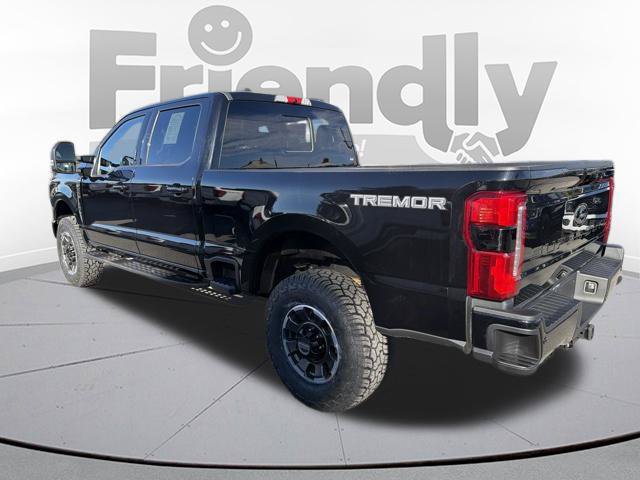 Used 2024 Ford F250 Lariat w/ Lariat Ultimate Package AWD/4WD image 4
