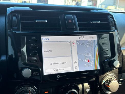 Used 2024 Toyota 4Runner TRD Off-Road Premium w/ Moonroof Package image 10