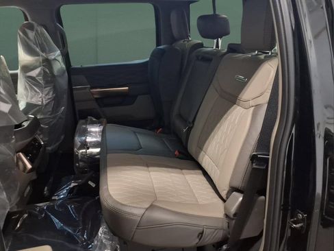New 2026 Ford F350 Platinum w/ Platinum Plus Package AWD/4WD image 23