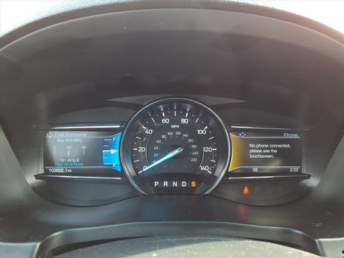 Certified 2019 Ford Explorer XLT w/ Equipment Group 202A image 24