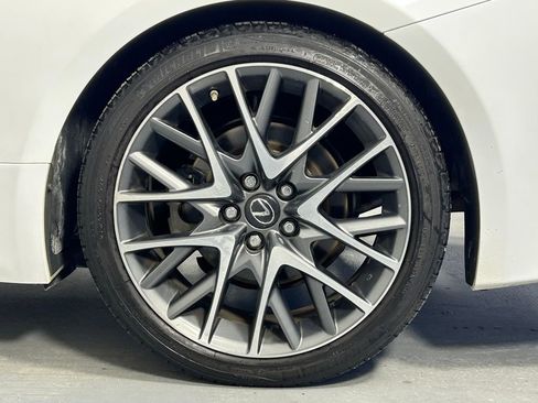 Used 2017 Lexus RC 300 AWD image 38