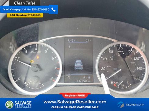 Used 2019 Nissan Sentra SR FWD image 12