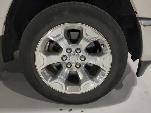 Used 2022 RAM 1500 Big Horn AWD/4WD image 6